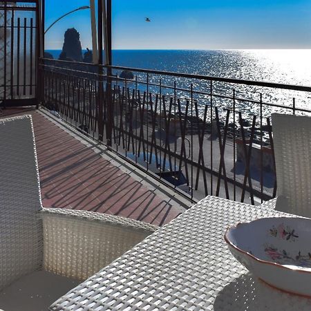 Acitrezza View Aci Castello Exterior foto